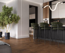 Фото плитки Laparet Wenge в интерьере 1