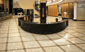 Фото плитки Marmocer Desert Gold в интерьере 4